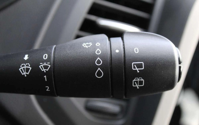 Renault Captur cena 54900 przebieg: 51154, rok produkcji 2019 z Raszków małe 742